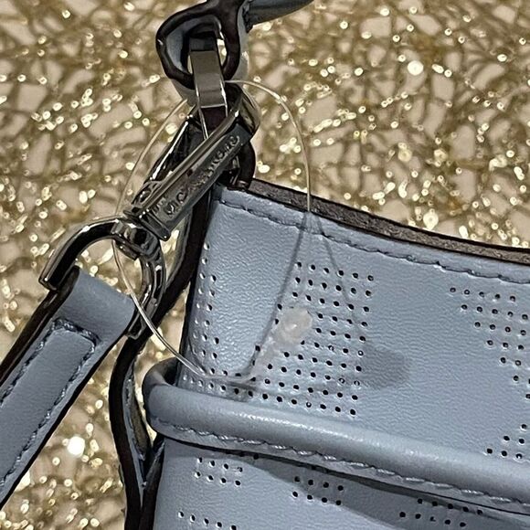 MICHAEL KORS PREMIERE Suri Medium Logo Perforated Suede Shoulder bag Reversible - Picture 15 of 16